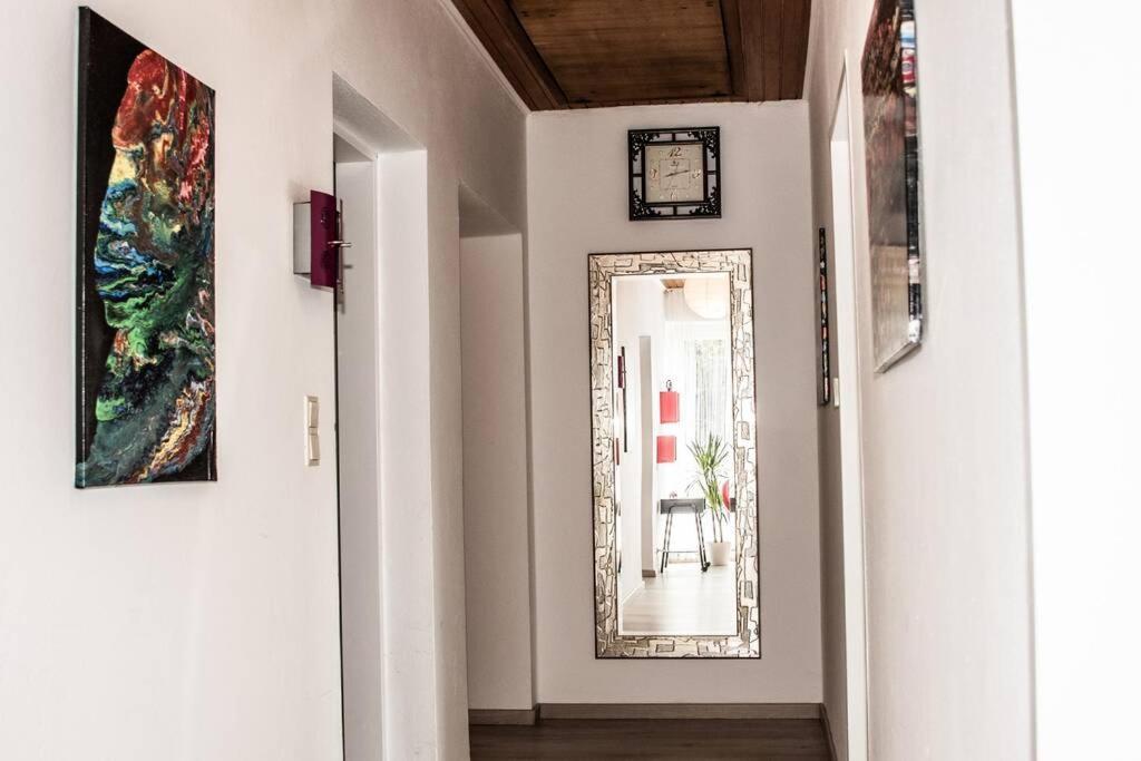 Apartment Pouringraz Fuer Kunst- Und Tennisliebhaber Εξωτερικό φωτογραφία